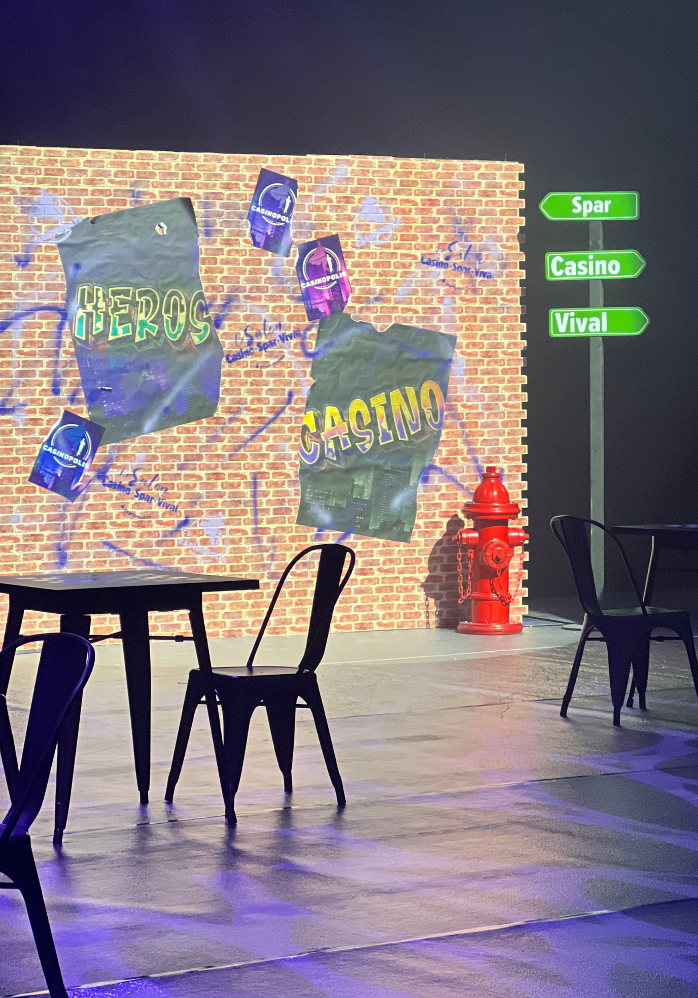 location-borne-incendie-decor-cinema-pompier-ville-lyon