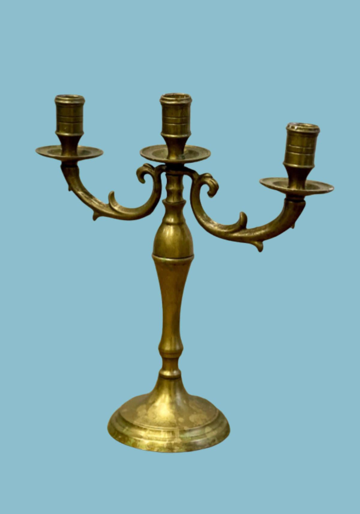 location-chandelier-ancien-laiton-3-branches-lyon