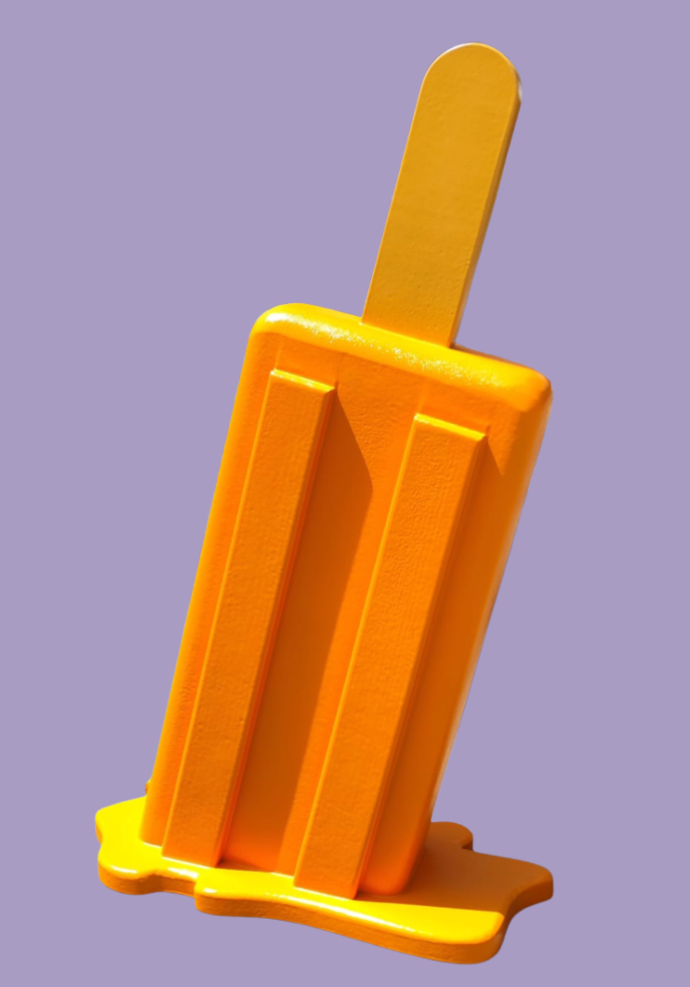 location-statut-resine-glace-renversee-geante-orange-jaune-lyon