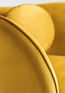 Fauteuil or - jaune en velours avec coussin rond - Les locations du Tandem